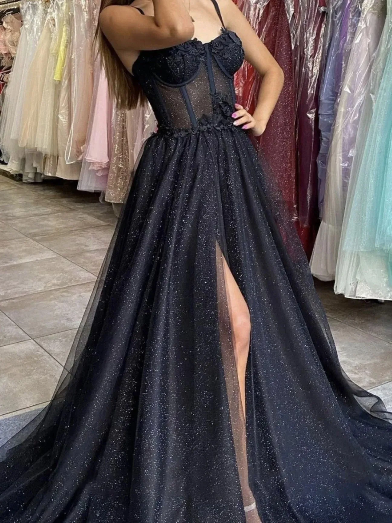 Black Sweetheart Neck Tulle Long Prom Dress