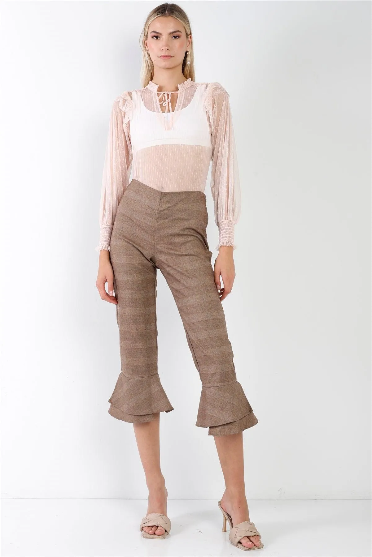 Brown Checkered High-Waisted Capri Pants /1-2-2-1