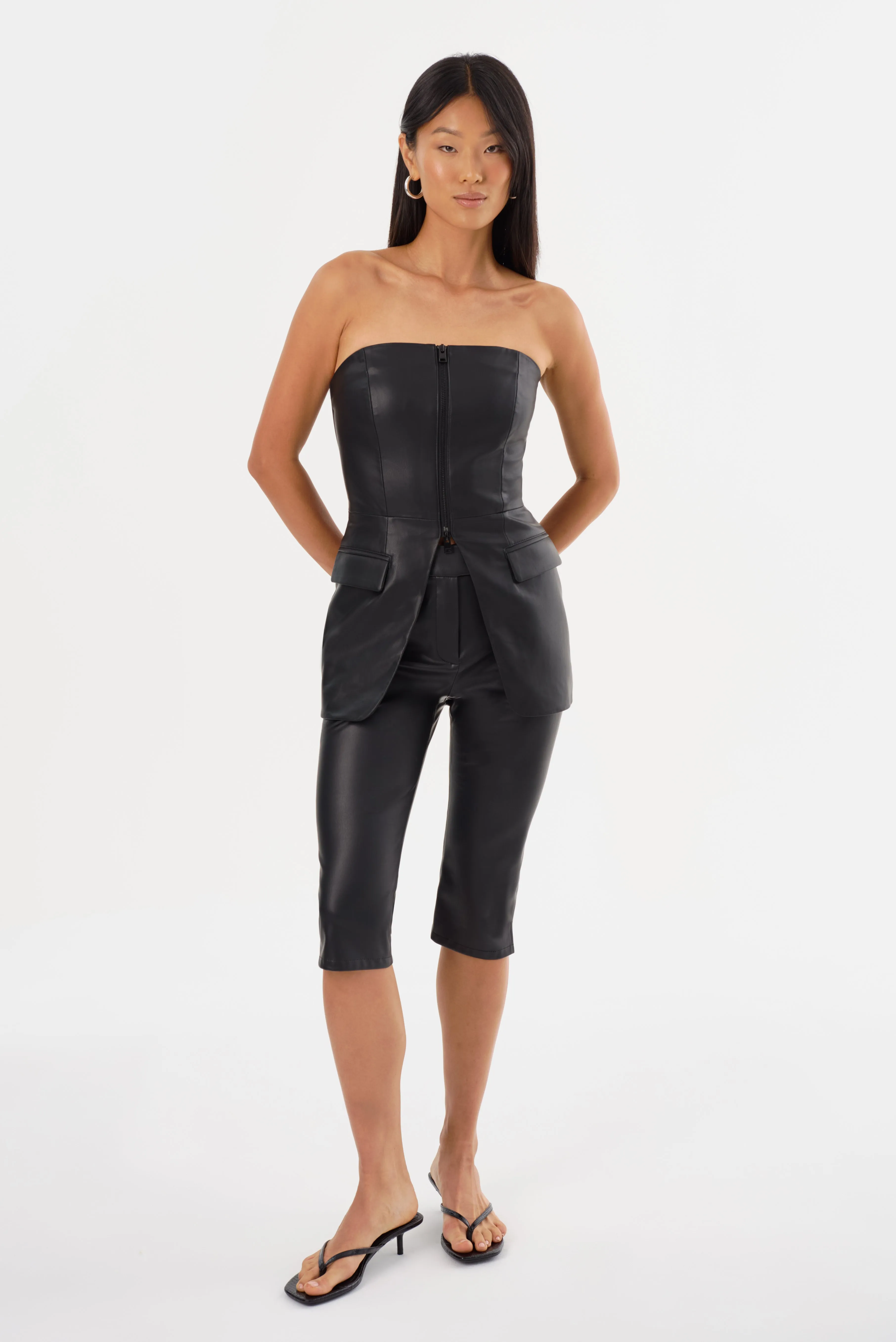 FAYA | Faux Leather Capri Pants