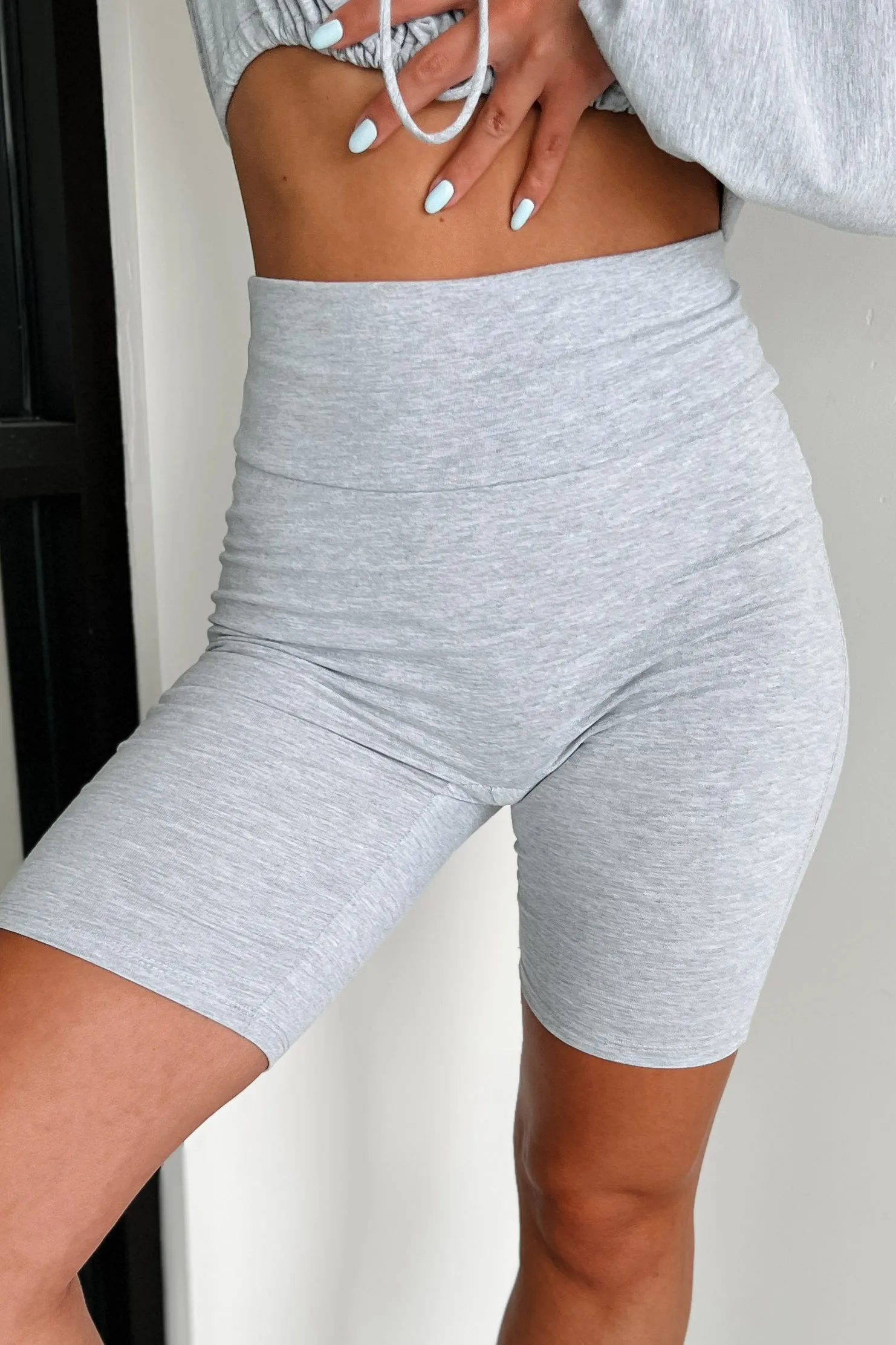 Feeling The Burn Athleisure Set (Light Heather Grey/Ivory)