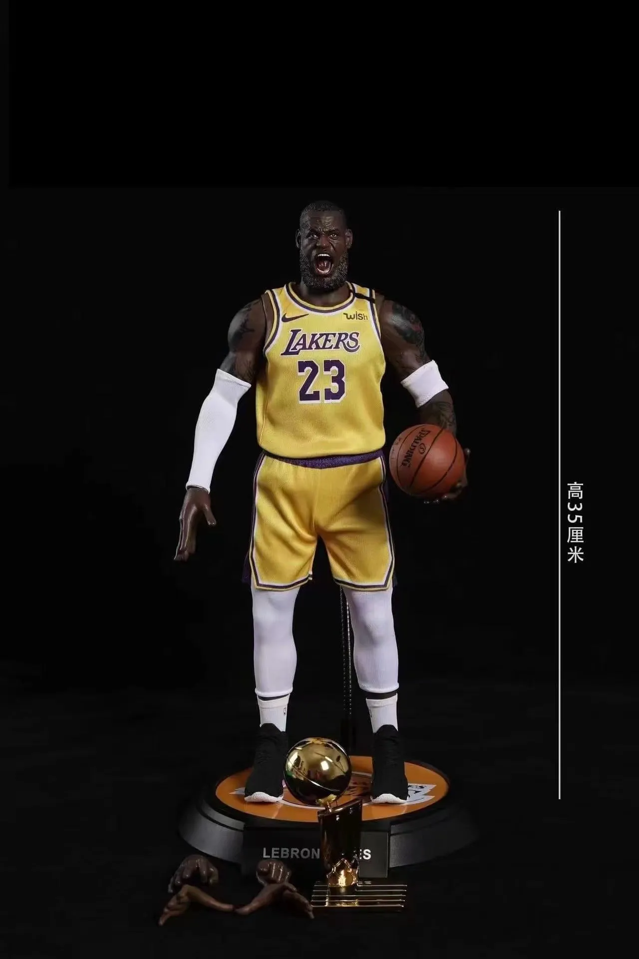 Lebron James (Los Angeles Lakers Away) 1/6 Scale Action Figure