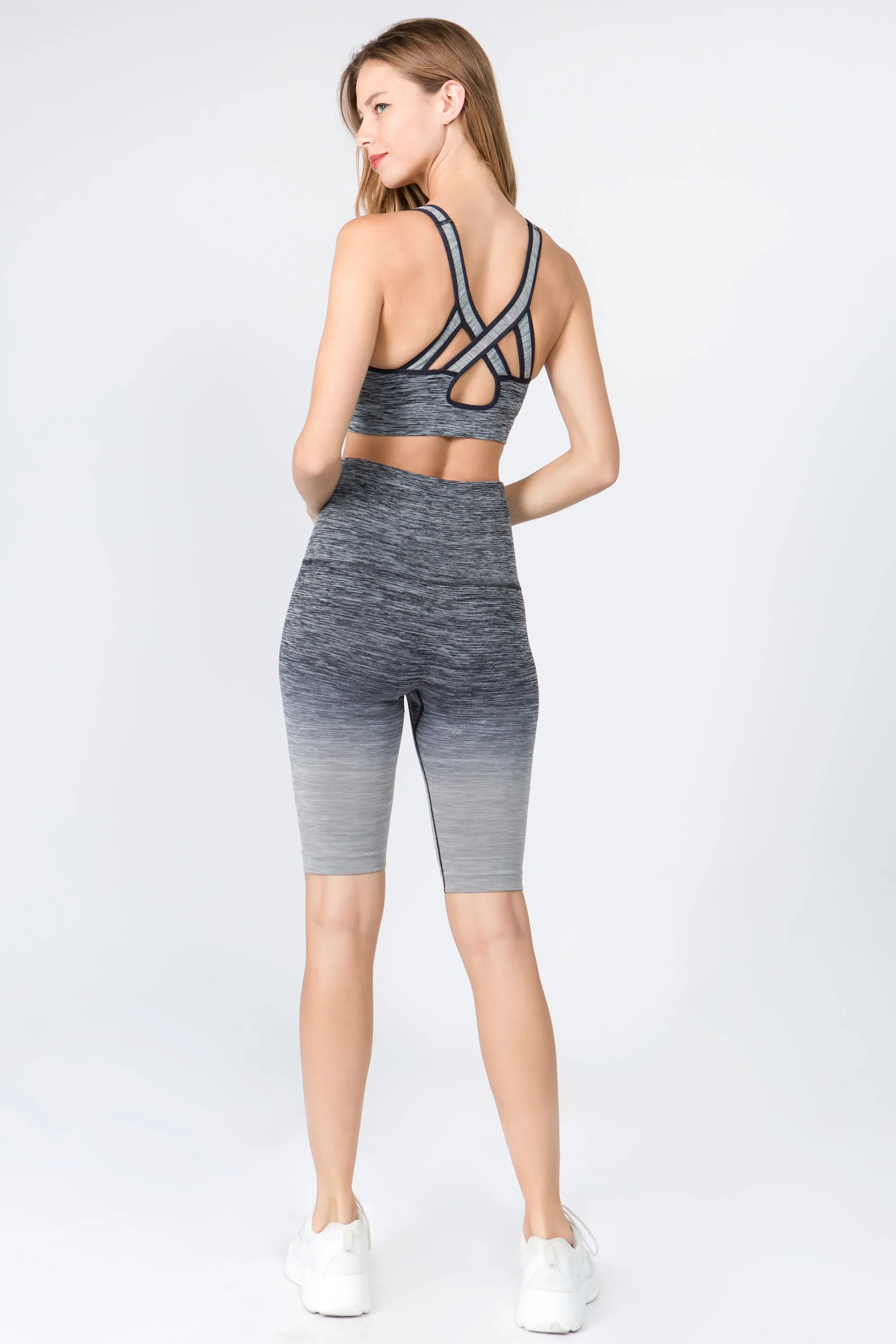 Ombre My Way Active Bra And Shorts Set