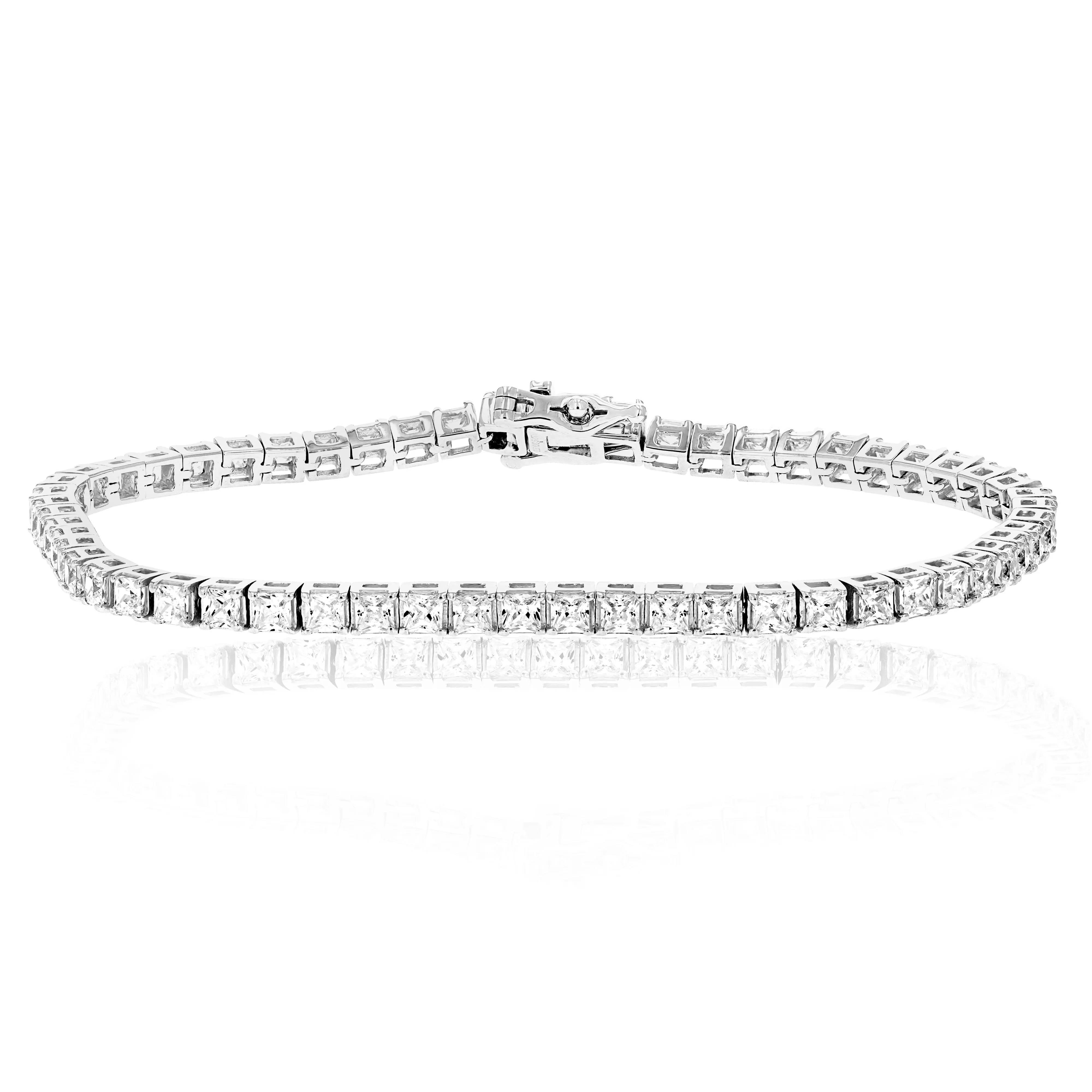 Timeless Diamond Tennis Bracelet in 14K Gold